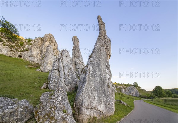Stone Virgins, rock needles in the Eselsburg Valley, landscape of the Swabian Alb near Herbrechtingen, Baden-Wuerttemberg, Germany, Europe