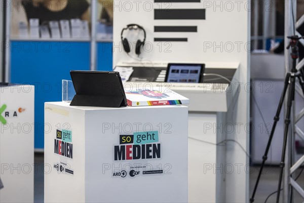 Trade fair stand of ARD, ZDF and Deutschlandradio with the initiative so geht Medien, Didacta trade fair in Stuttgart, Europes largest education trade fair. Stuttgart, Baden-Wuerttemberg, Germany, Eur...