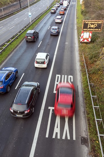 Traffic, rush hour, bus lane, taxi lane, Duesseldorf, North Rhine-Westphalia