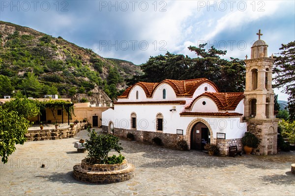 Moni Skiadi Monastery near Mesanagros