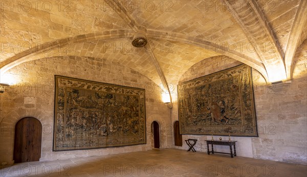 Rooms of the Sala Mayor