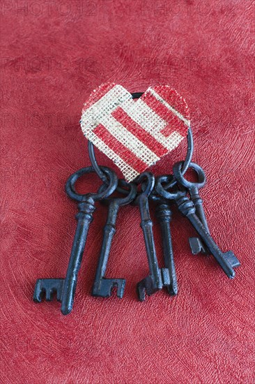 Old Linen Key and Heart