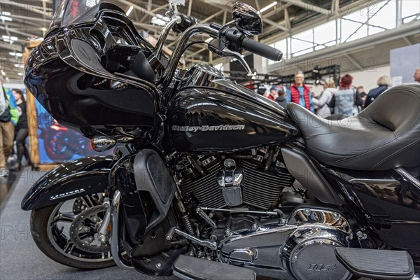 Harley-Davidson FLHXS Street Glide Special