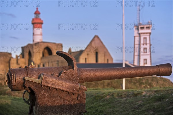 Lahitolle 95 mm cannon