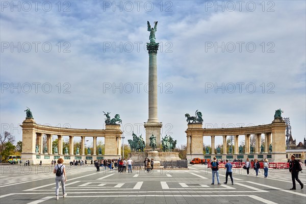 Heroes Square