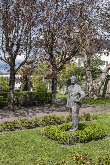 Bronze figure in the town garden of Werner Messmer