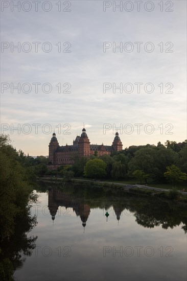 Johannisburg Castle