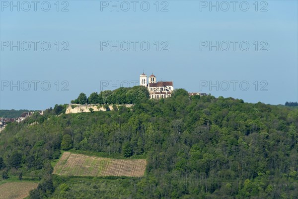 Vezelay labelled les Plus Beaux Villages de France. Unesco World heritage. Morvan regional natural park. Via Lemovicensis way to Santiago de Compostela. Yonne department. Bourgogne Franche Comte. Fran...