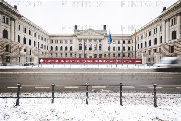 Snow in front of the Bundesrat in Berlin. 09.02.2021.
