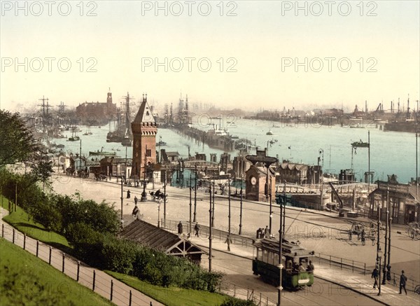 The landing stage in St Pauli