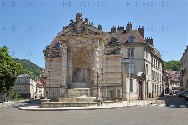 Fontaine Saint-Quentin built in 1529 at Place Jean Cornet