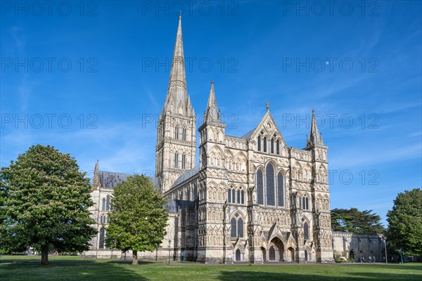 The west façade