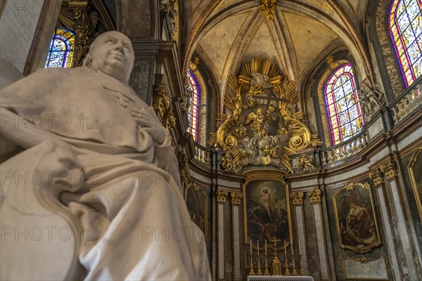 Statue in the interior of St John's Cathedral in Besancon