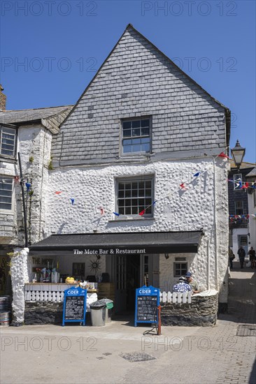 The Mote Bar