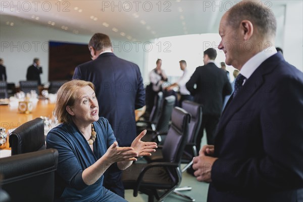 (L-R) Lisa Paus (Buendnis 90 Die Gruenen), Federal Minister for Family Affairs, Senior Citizens,
