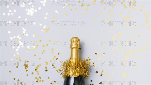 Champagne bottle with star spangles