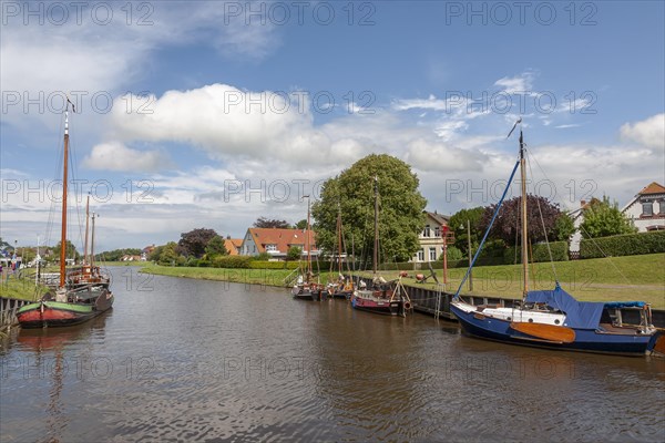 Carolinensiel museum harbour