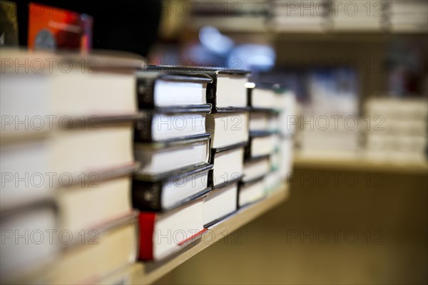 Stacks books shelves