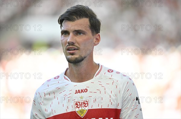 Pascal Stenzel VfB Stuttgart