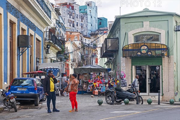 Afro-Cubans at street market in the city centre of Havana