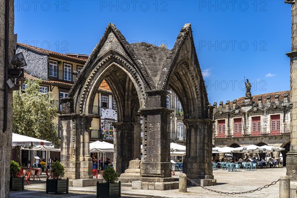 Gothic monument Padrao do Salado in Largo da Oliveira square in Guimaraes