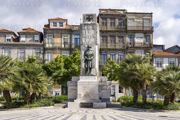 World War II Monument by sculptor Henrique Moreira in Praca de Carlos Alberto Square