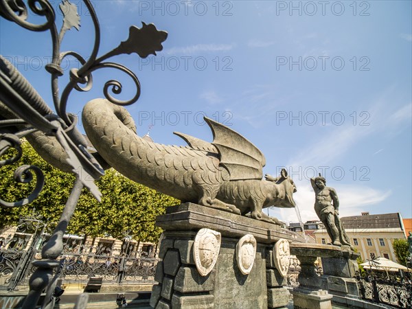 Lindwurmbrunnen