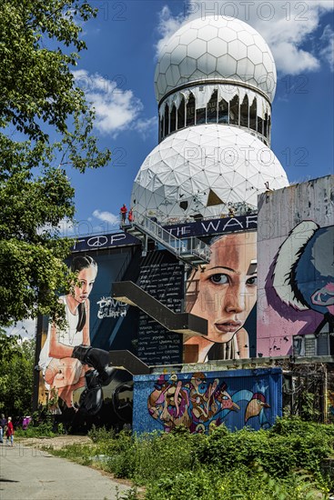 Graffiti on Teufelsberg