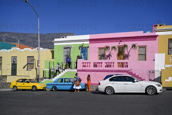 Colourful house facades in De Waal Street