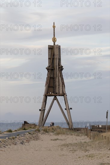 Kugelbake on the beach at dusk
