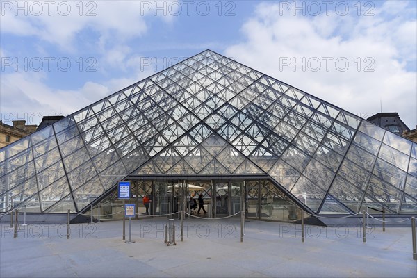 The glass pyramid was built from 1985 to 1989 in the courtyard of the Louvre