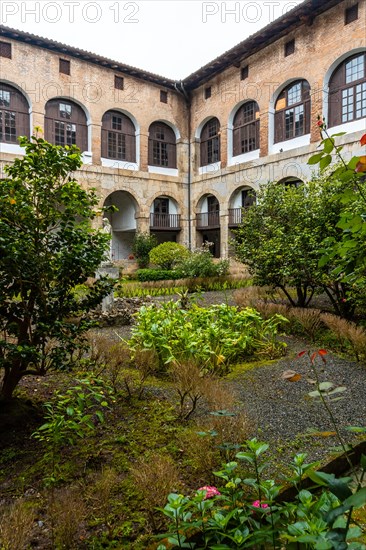 Inner courtyard of the old Santa Clara Monastery in the town of Azkoitia next to the Urola river. Founded by Don Pedro de Zuazola