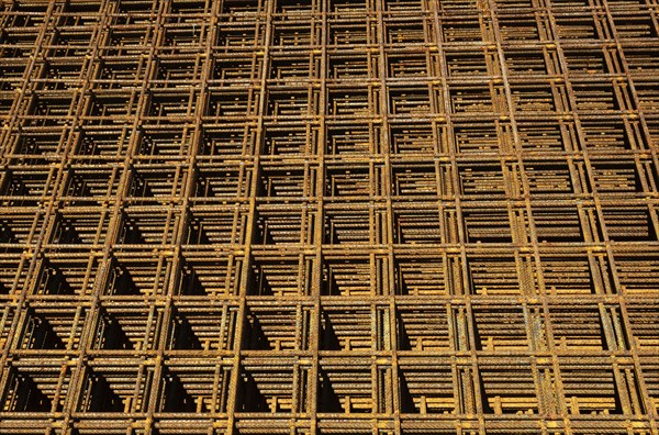 Sized structural steel mesh