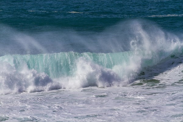 The spectacular waves on the west coast of Fuerteventura