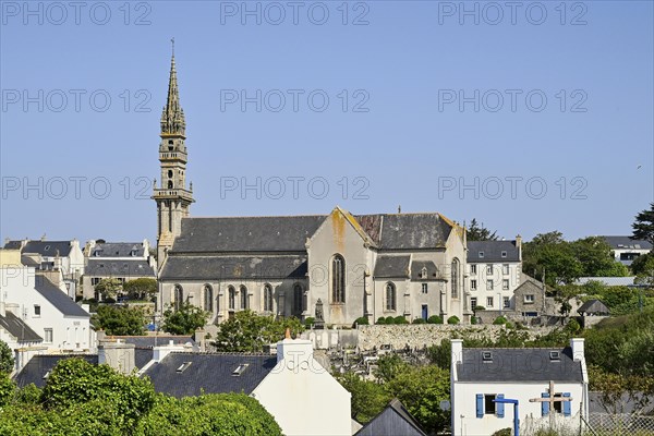 Church of St. Paul-Aurelien in Lampaul