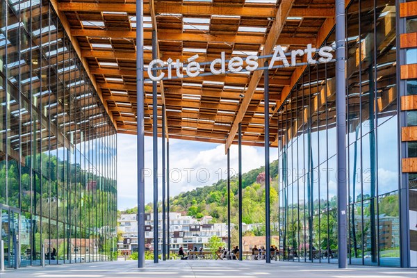 Cite des Arts et de la Culture by architect Kengo Kuma