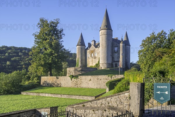 15th century Chateau de Veves