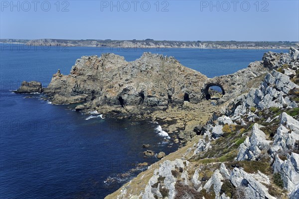 The rock formation chateau de Dinan at the Pointe de Dinan