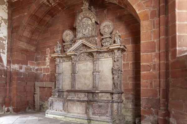 Historical altar at Lichtenberg Castle