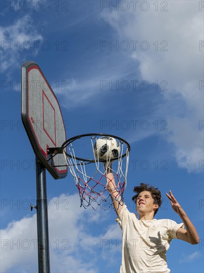 Basketball Jump with the ball to the basket and net