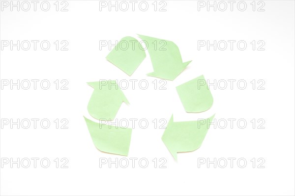 Green paper recycle logo
