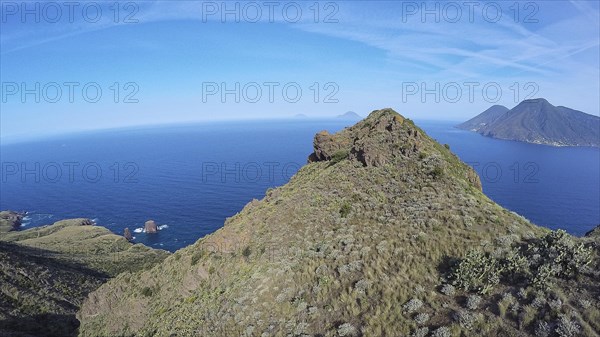 Faraglioni Rossi di Lipari