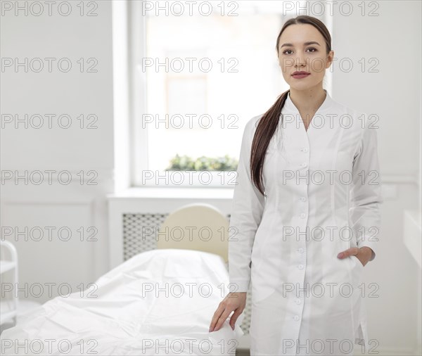 Beautician woman clinic 5