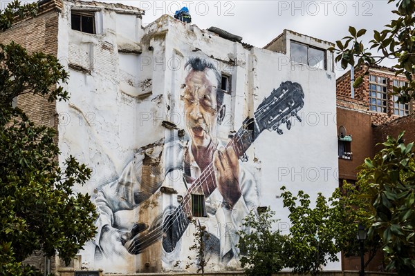 House wall with graffiti