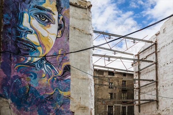 House wall with graffiti