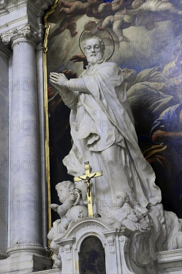 Detail