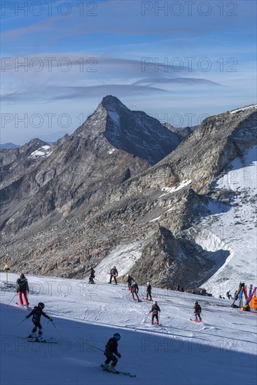 Year-round ski resort