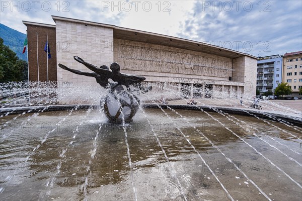 Naiad fountain in front of Casa Littoria