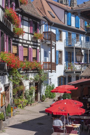 Half-timbered facade of the Hotel Restaurant Zum Schnogaloch
