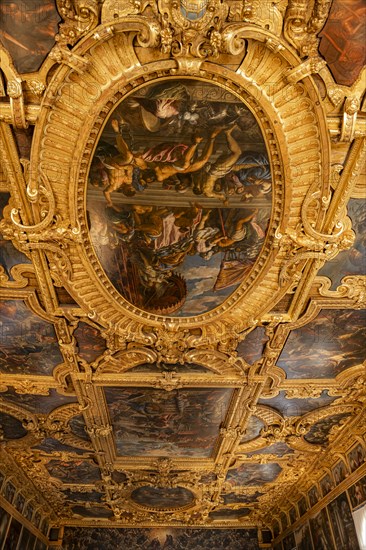 Decorated ceiling